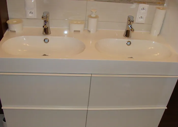 Irs Royal Irs Fregata גדנסק